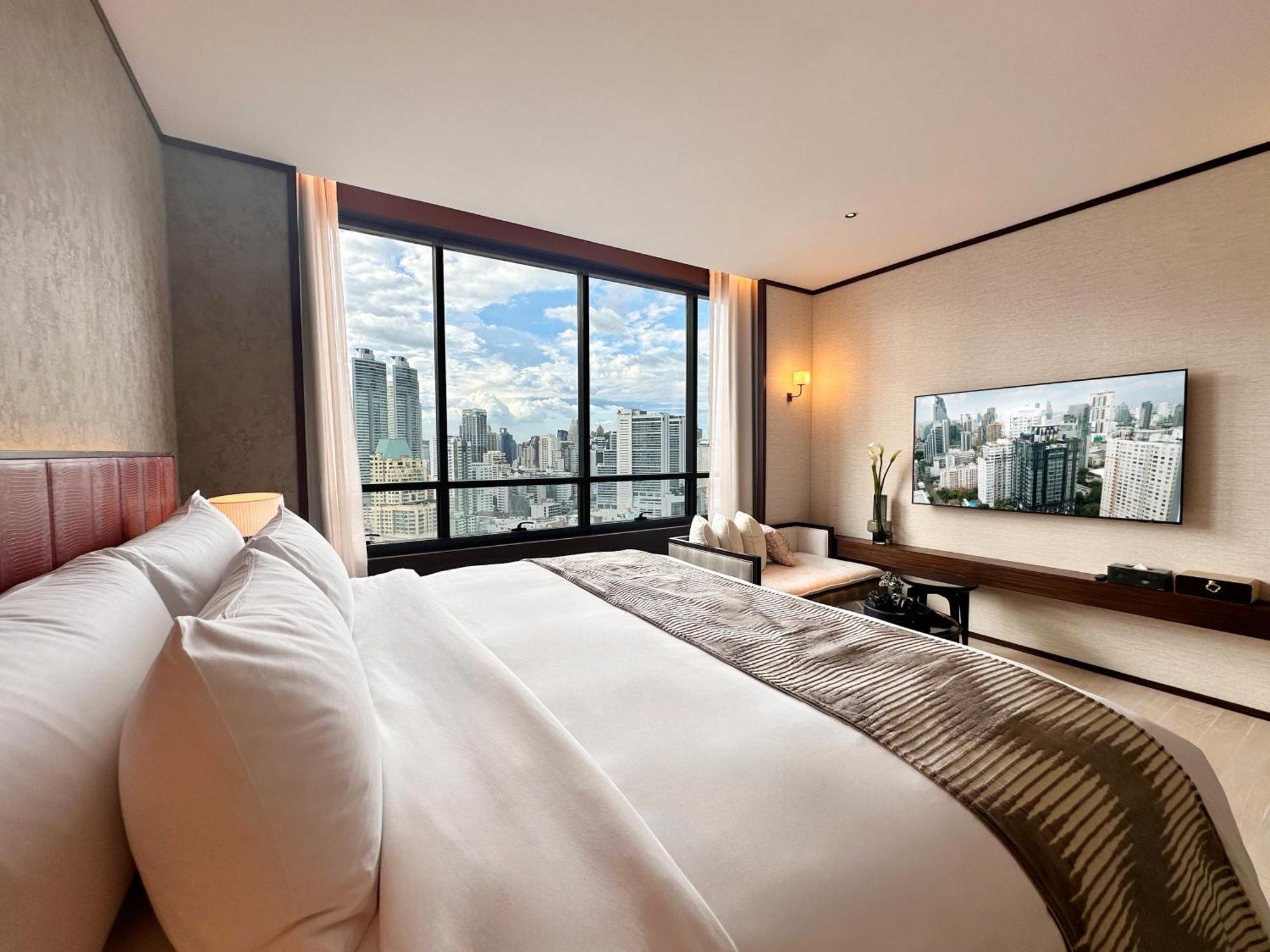 Silq Hotel & Residence Бангкок Номер фото Deluxe Room
